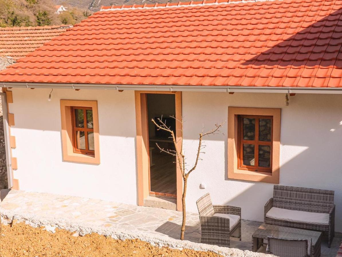Apartmani Dumezic Bar Εξωτερικό φωτογραφία
