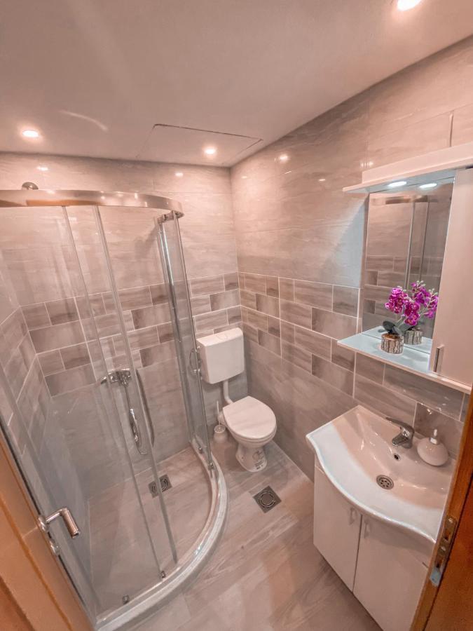 Apartmani Dumezic Bar Εξωτερικό φωτογραφία