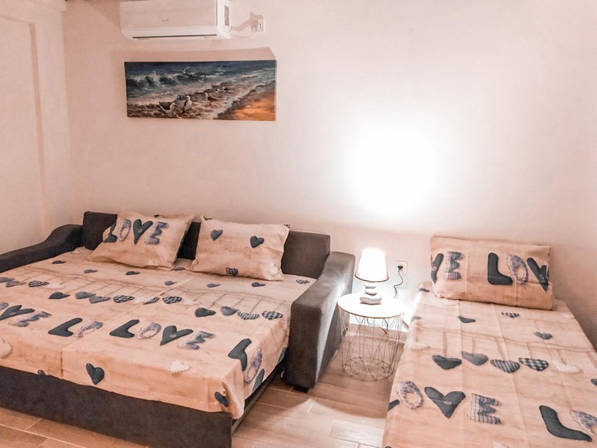 Apartmani Dumezic Bar Εξωτερικό φωτογραφία