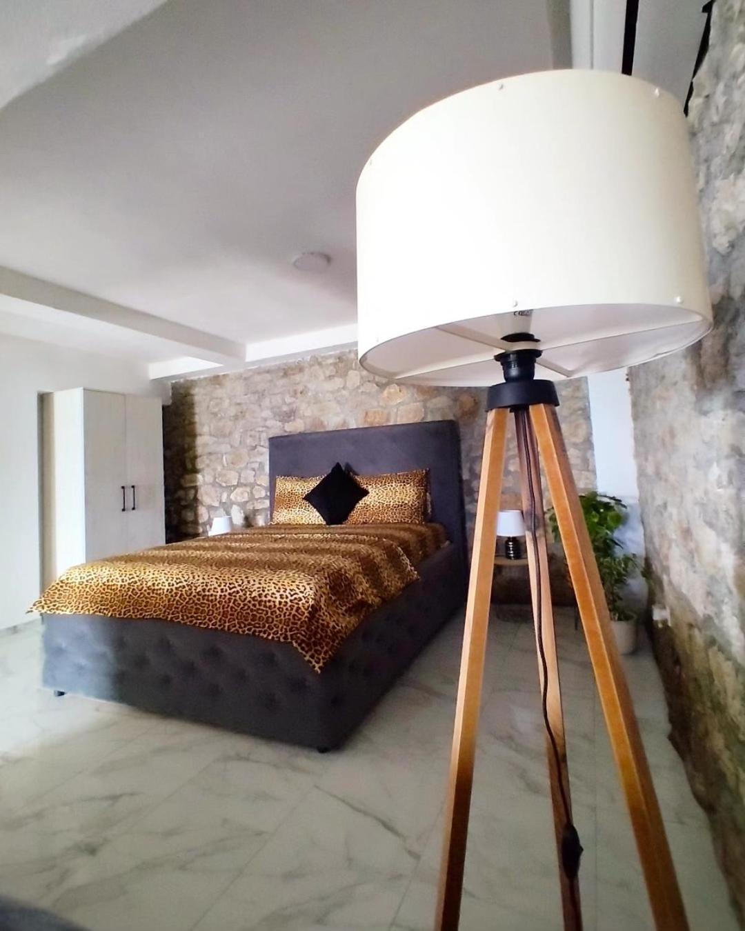 Apartmani Dumezic Bar Δωμάτιο φωτογραφία