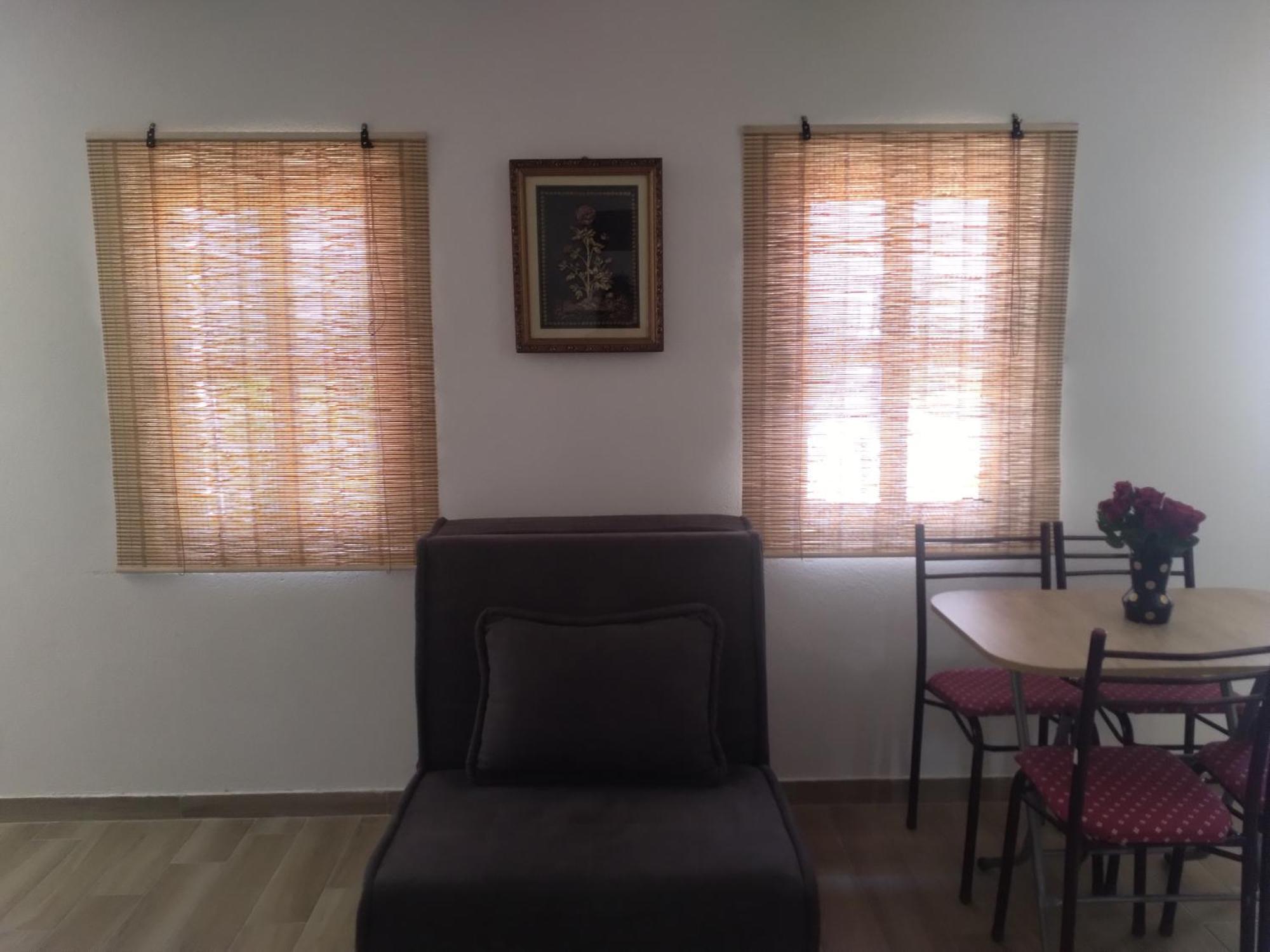 Apartmani Dumezic Bar Δωμάτιο φωτογραφία